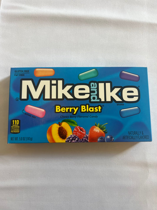 MIKE AND IKE BERRY BLAST THEATRE BOX 141g